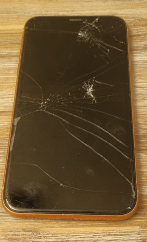 Iphone defekt - xr,